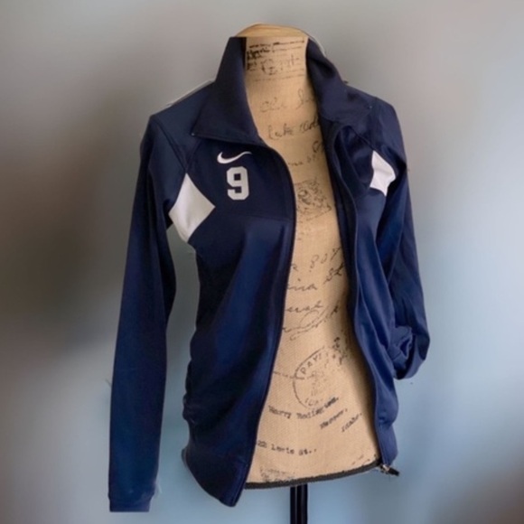 Nike Jackets & Blazers - Vintage Nike Track Jacket Colorblock Jacket Women’s Size SP Navy/White Like New